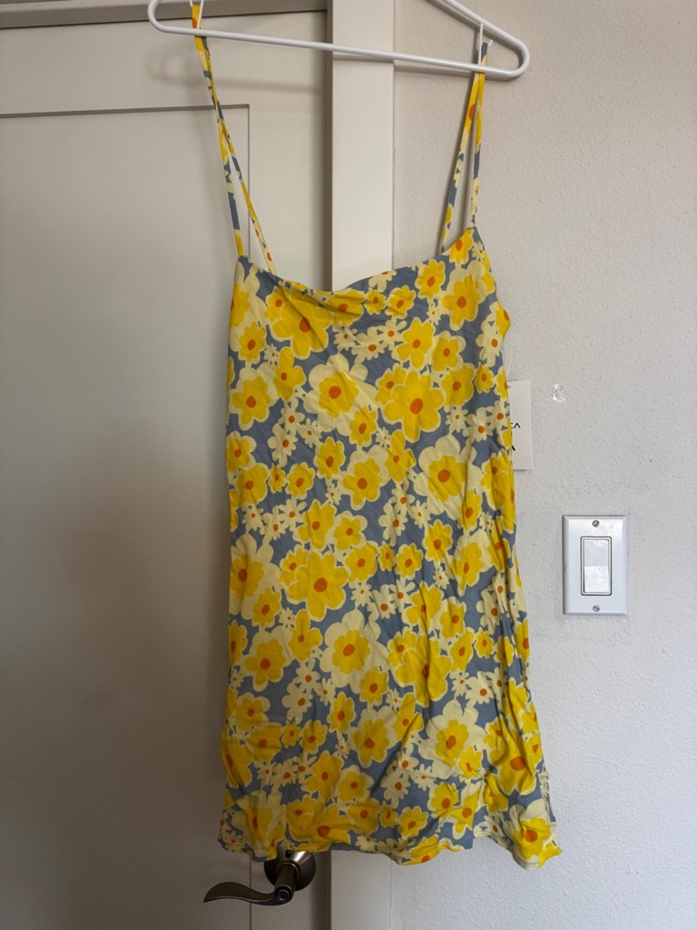 RVCA MacArthur Floral Sundress Yellow Blue Mini Dress S 8 Summer Strappy